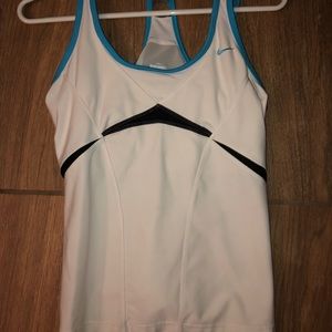 Size large Nike fit workout top